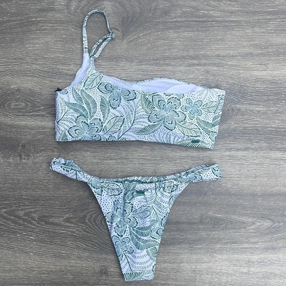 Rip Curl Rio Floral One Should Crop & Skimpy Coverage Bottoms, teal - Picture 8 of 16